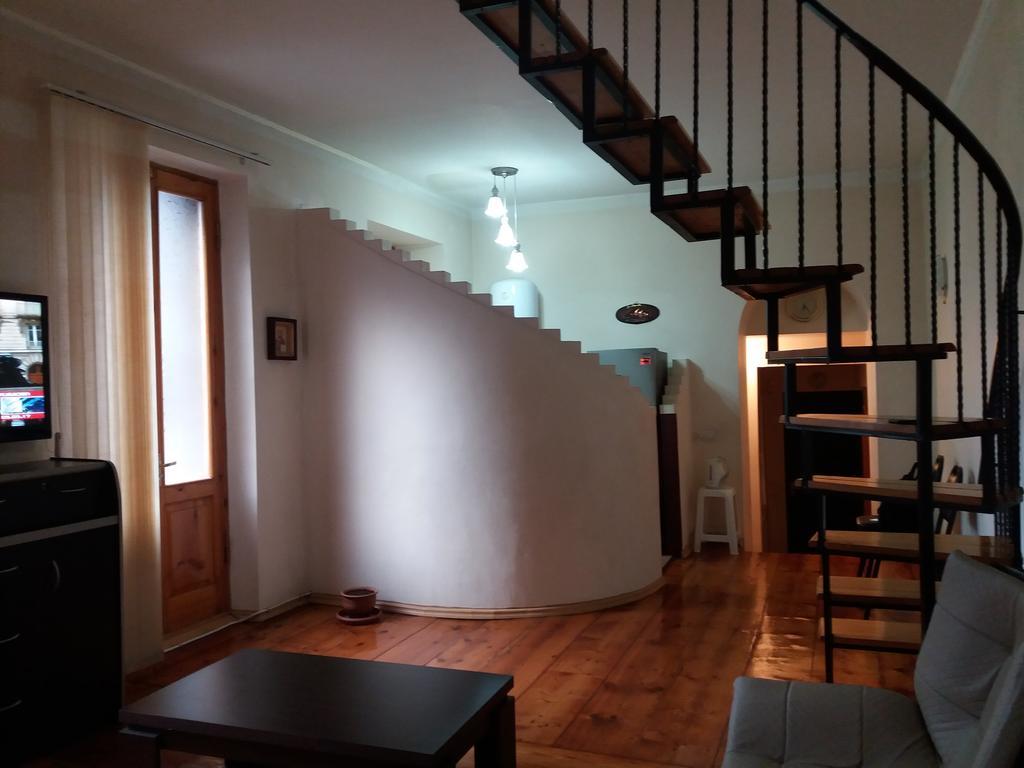 руставели Отель 3*