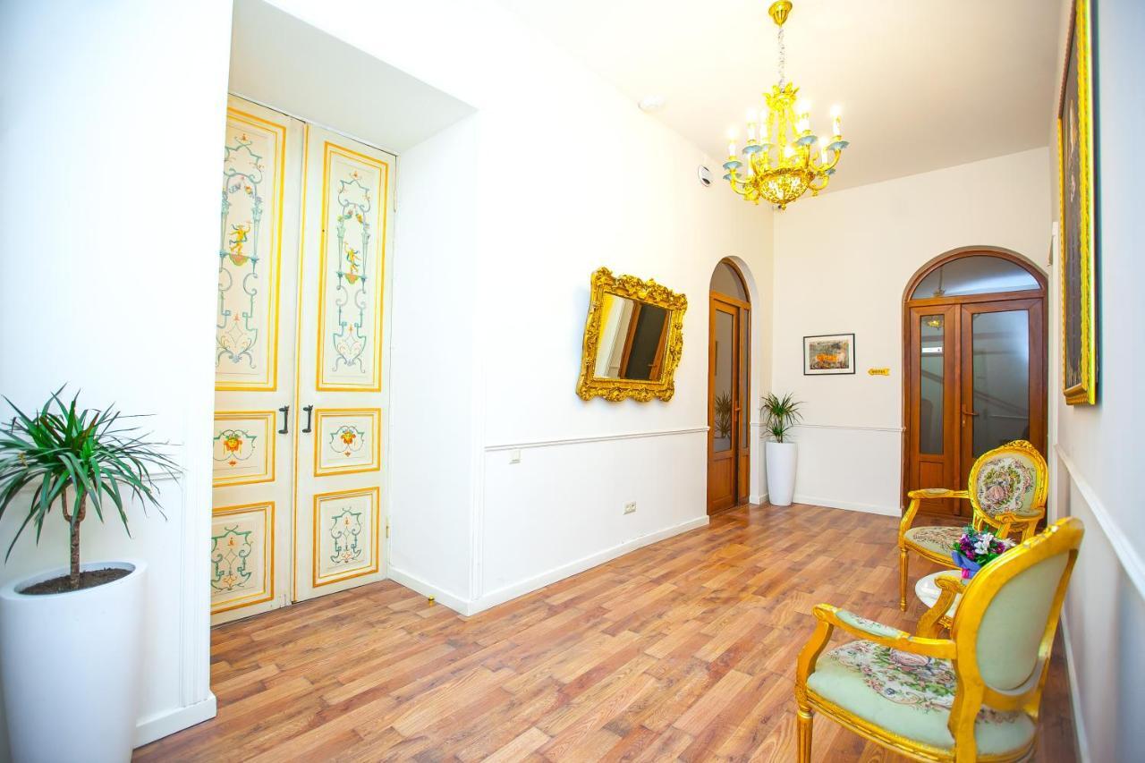 Hotel Rustaveli